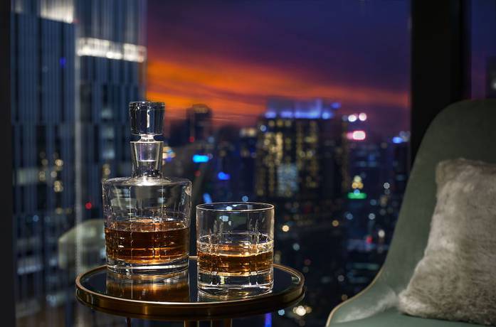 Imagen de la habitación del Hotel The Langham, Jakarta. Foto 9