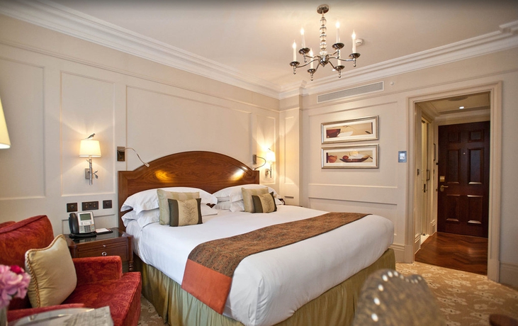 Imagen de la habitación del Hotel The Langham, London. Foto 8