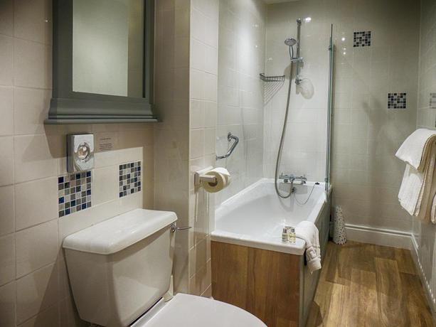 Imagen de la habitación del Hotel The Lansdowne. Foto 7