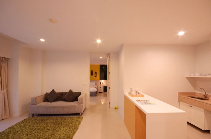 Imagen de los interiores del Hotel The Lantern Resorts Patong. Foto 15