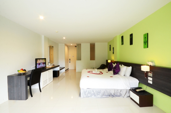 Imagen de la habitación del Hotel The Lantern Resorts Patong. Foto 4