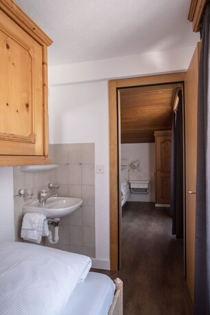 Imagen general del Hotel The Larix, Saas-Fee. Foto 2