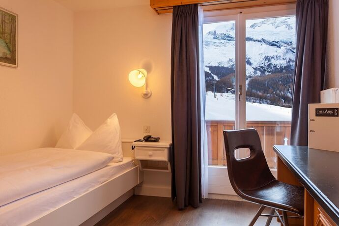 Imagen de la habitación del Hotel The Larix, Saas-Fee. Foto 11