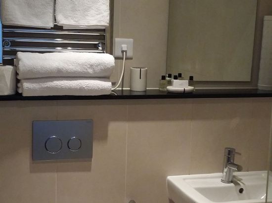 Imagen de la habitación del Hotel The Laslett. Foto 10