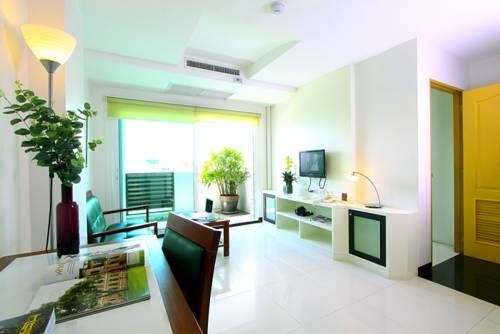 Imagen del bar/restaurante del Hotel The Laurel Suite. Foto 15