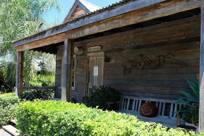 Imagen de los interiores del Hotel The Laurels Of Chinchilla. Foto 20