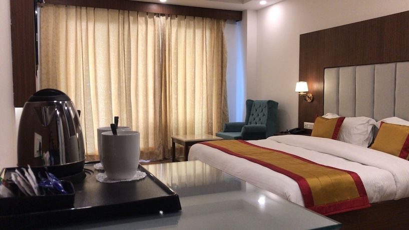 Imagen de la habitación del Hotel The Laurent and Banon Resorts. Foto 10