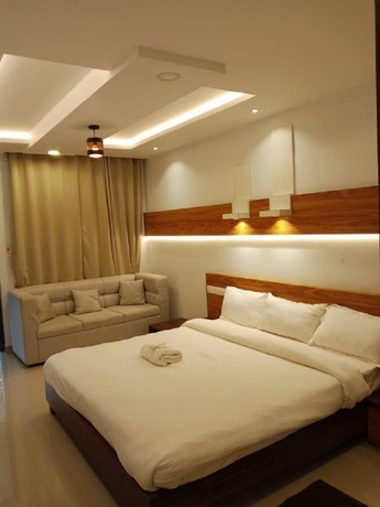 Imagen de la habitación del Hotel The Lavender Resort. Foto 7