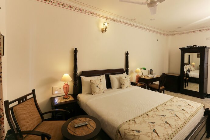 Imagen de la habitación del Hotel The Lavitra Udaipur. Foto 34
