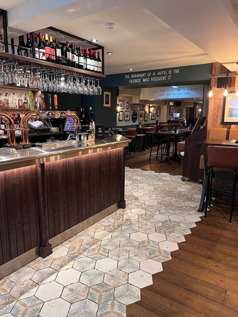 Imagen del bar/restaurante del Hotel The Law. Foto 4