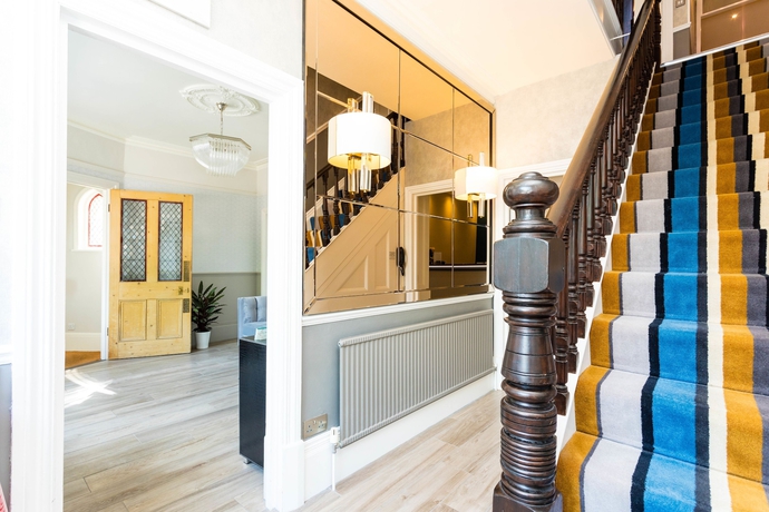 Imagen de los interiores del Hotel The Lawn Guest House. Foto 15