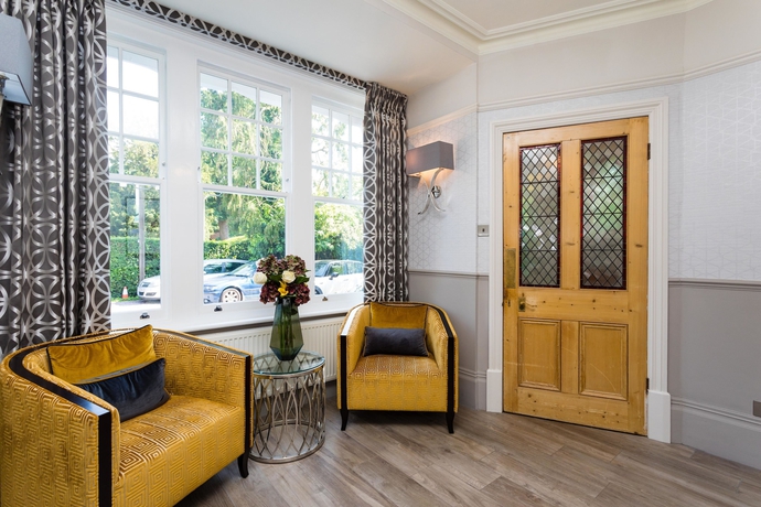 Imagen de los interiores del Hotel The Lawn Guest House. Foto 17