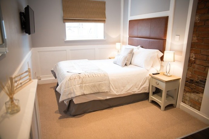 Imagen de la habitación del Hotel The Lawns. Foto 4