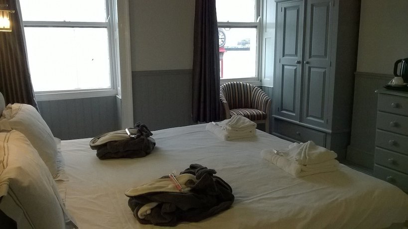 Imagen de la habitación del Hotel The Leam. Foto 5