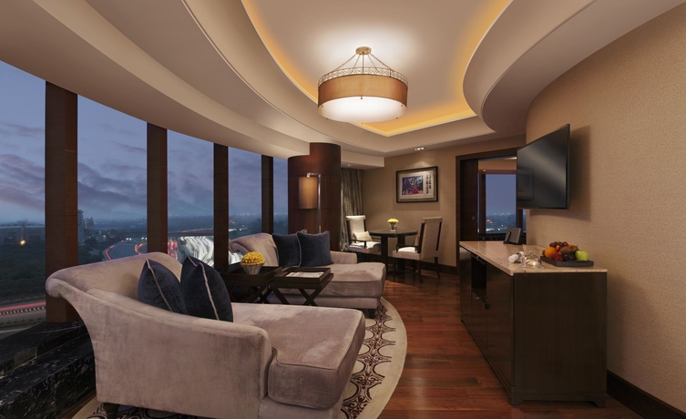 Imagen de los interiores del Hotel The Leela Ambience Gurugram and Residences. Foto 13