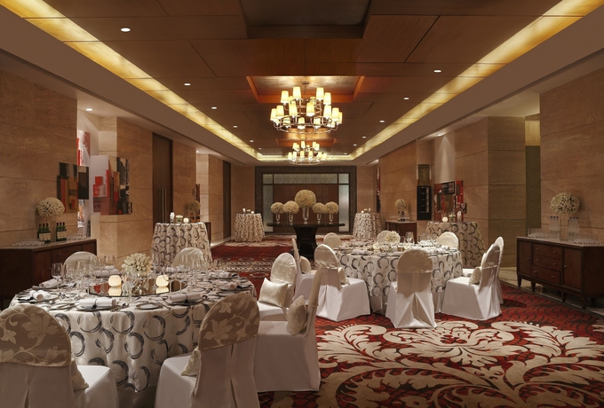 Imagen de los interiores del Hotel The Leela Ambience Gurugram and Residences. Foto 14