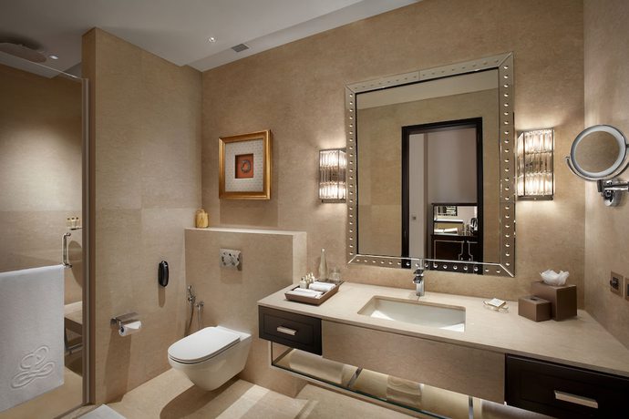 Imagen de la habitación del Hotel The Leela Gandhinagar. Foto 14