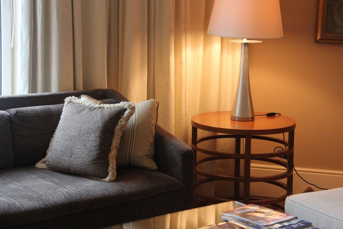 Imagen de la habitación del Hotel The Leela Mumbai. Foto 15