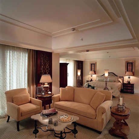 Imagen de la habitación del Hotel The Leela Palace Bengaluru. Foto 3