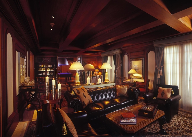 Imagen de la habitación del Hotel The Leela Palace Bengaluru. Foto 4