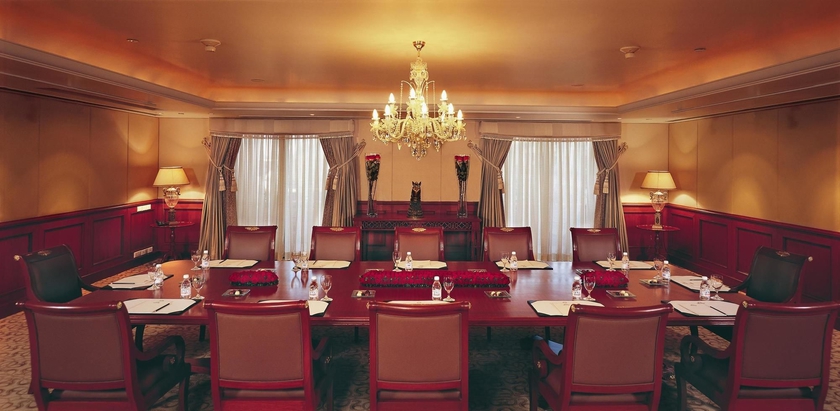 Imagen de los interiores del Hotel The Leela Palace Bengaluru. Foto 15