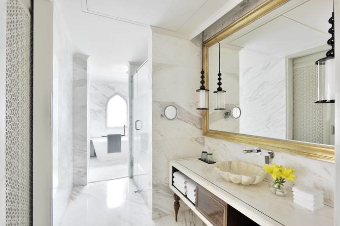 Imagen de la habitación del Hotel The Leela Palace Jaipur. Foto 7