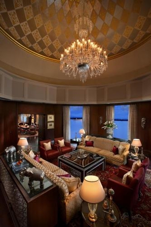 Imagen de la habitación del Hotel The Leela Palace Udaipur. Foto 10