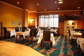 Imagen del bar/restaurante del Hotel The Legacy Chesterfield Hotel. Foto 3