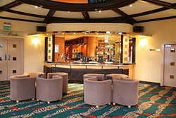 Imagen del bar/restaurante del Hotel The Legacy Chesterfield Hotel. Foto 5