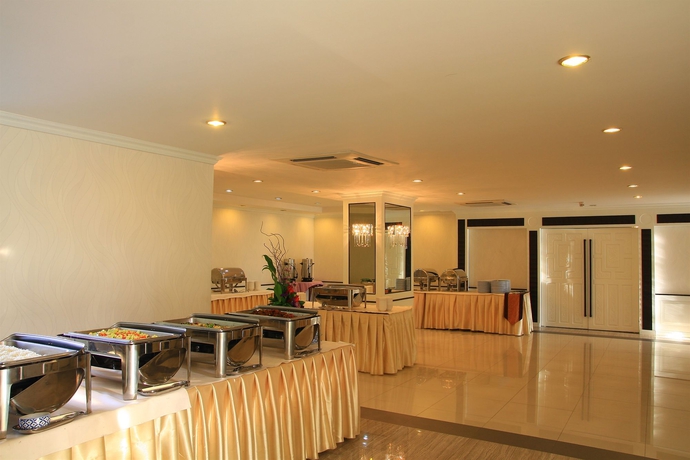 Imagen del bar/restaurante del Hotel The Legacy. Foto 1