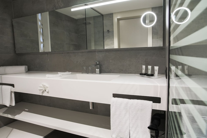 Imagen de la habitación del Hotel The Legacy Luxury hotel Algiers Hydra. Foto 12