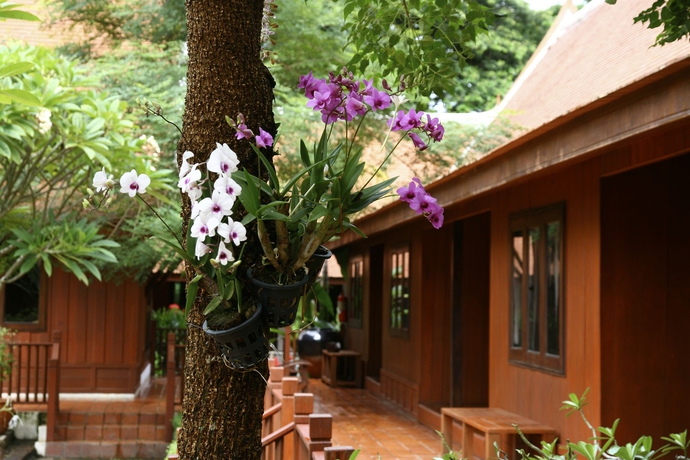 Imagen de los exteriores del Hotel The Legendha Sukhothai. Foto 13