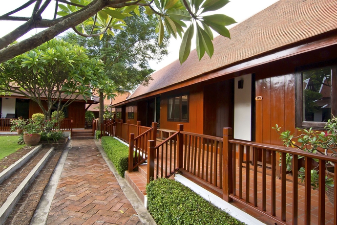 Imagen de los exteriores del Hotel The Legendha Sukhothai. Foto 15