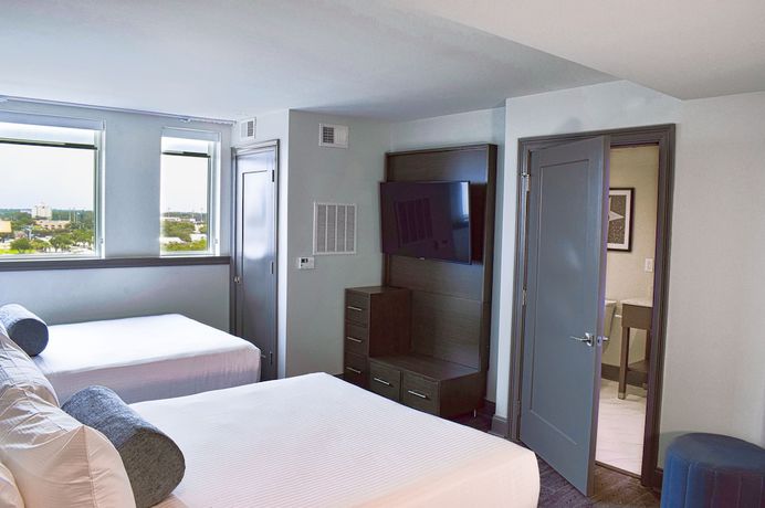 Imagen de la habitación del Hotel The Legends. Foto 4