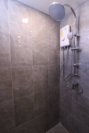 Imagen de la habitación del Hotel The Leisure. Foto 19