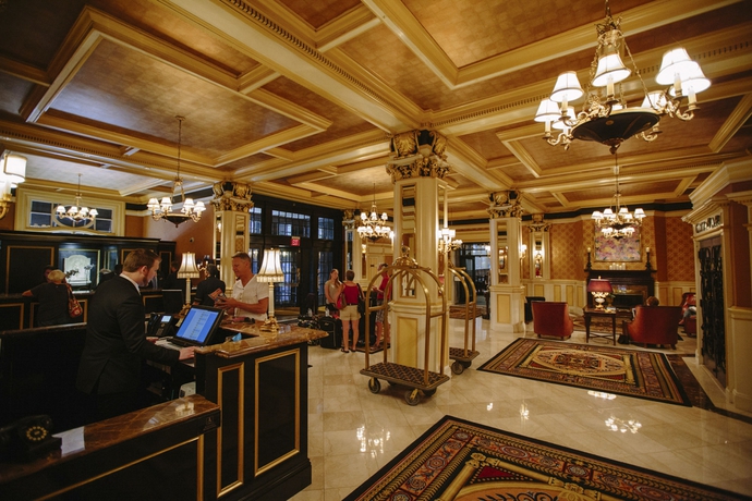 Imagen de los interiores del Hotel The Lenox Boston. Foto 12