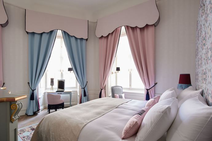 Imagen de la habitación del Hotel The Leo Grand. Foto 7