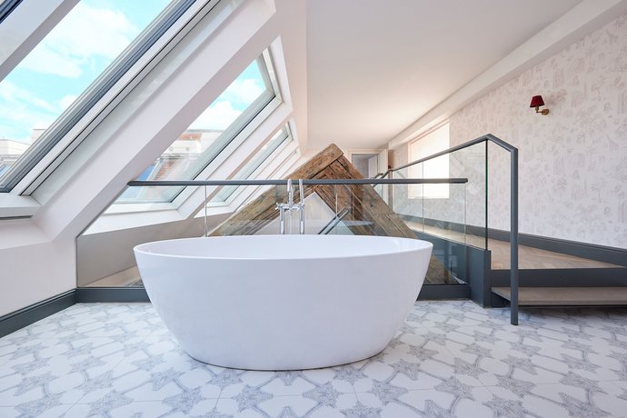 Imagen de la habitación del Hotel The Leo Grand. Foto 22