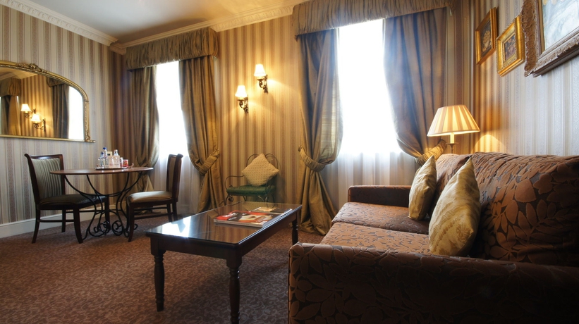 Imagen de los interiores del Hotel The Leonard. Foto 13