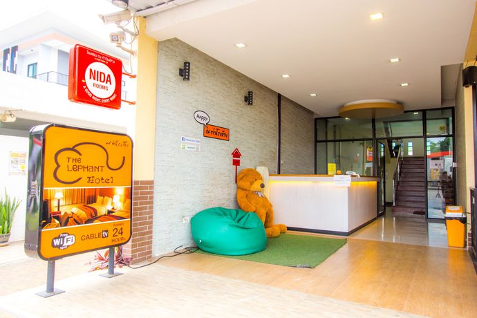 Imagen de los interiores del Hotel The Lephant. Foto 16