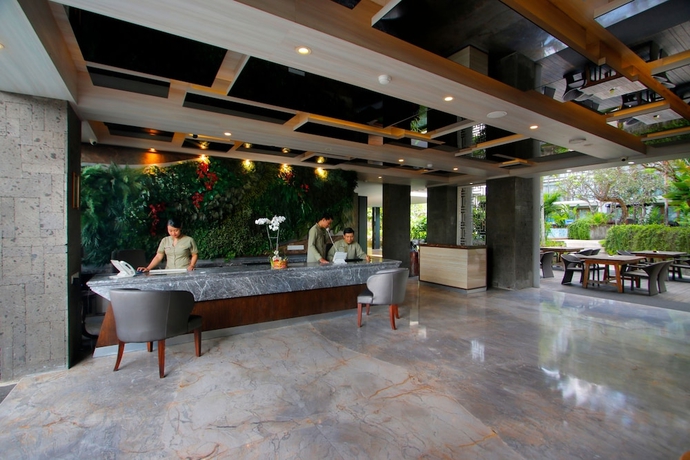 Imagen de los interiores del Hotel The Lerina Hotel Nusa Dua. Foto 16
