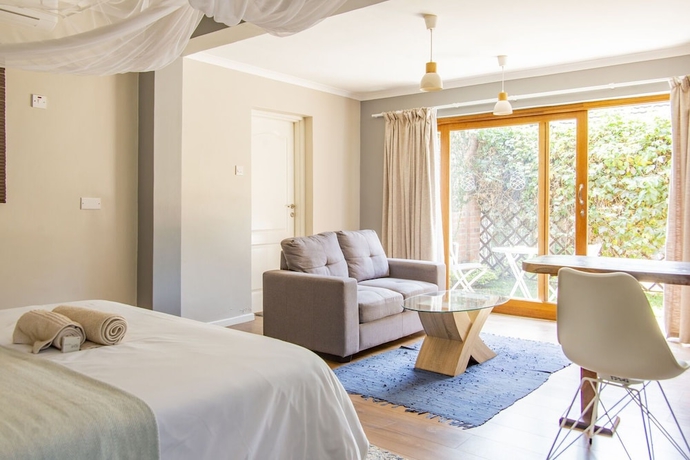 Imagen de la habitación del Hotel The Leslie - Bed and Breakfast. Foto 15
