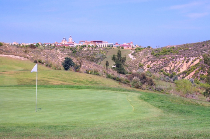 Imagen de los exteriores del Hotel The Level At Melia Villaitana. Foto 10