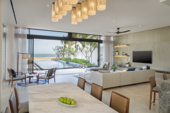 Imagen de la habitación del Hotel The Level Villas at Melia Ho Tram Beach Resort. Foto 14