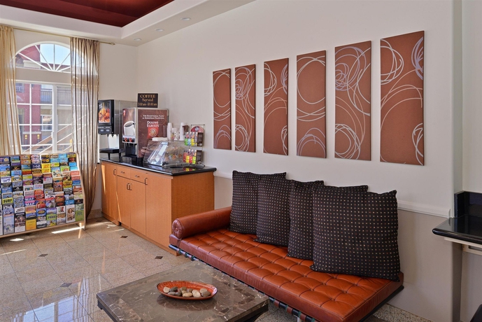Imagen de los interiores del Hotel The Lexmar Dodger Stadium Hollywood. Foto 10