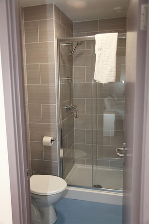 Imagen de la habitación del Hotel The Liberal House. Foto 2