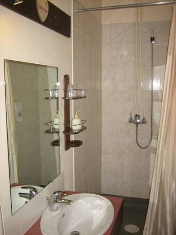 Imagen de la habitación del Hotel The Liberty's. Foto 3