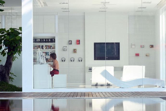 Imagen de los interiores del Hotel The Library. Foto 15