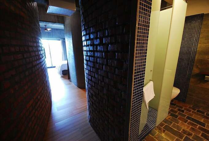 Imagen de la habitación del Hotel The Light Inn. Foto 29