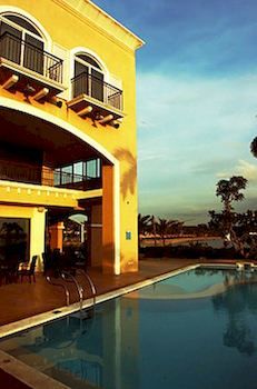 Imagen general del Hotel The Lighthouse Marina Resort. Foto 15